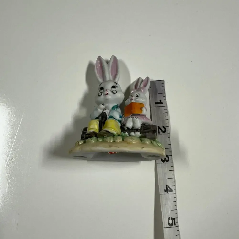 Vintage Lefton Bunny Rabbit Grandpa Girl Reading on Log Excellent Condition